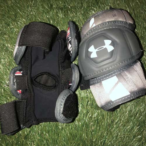 New Under Armour Arm Pads