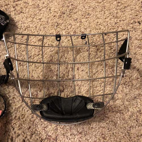 New Bauer  Senior Cage