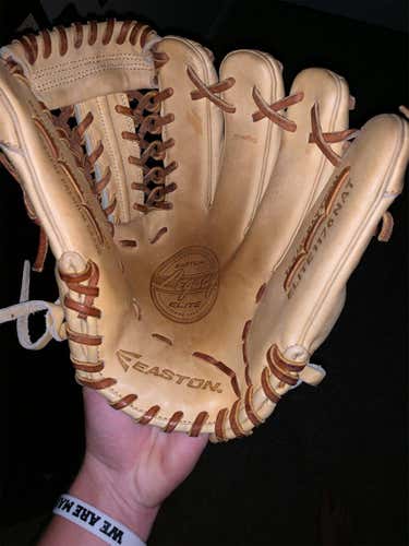 New Legacy Elite Baseball Glove Hardly Used
