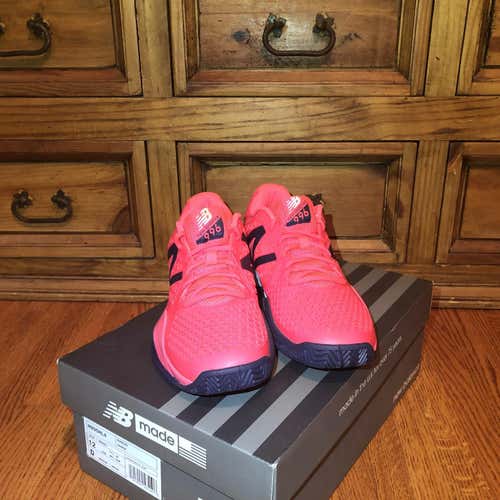 Pink NewBalance Trainers/Turfs