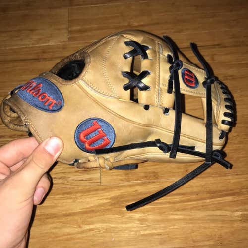 Wilson A2k Dansby