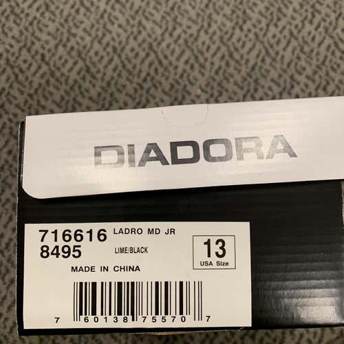 New Diadora Ladro Cleats YOUTH size 13