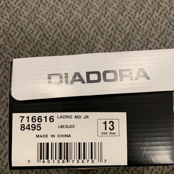 New Diadora Ladro Cleats YOUTH size 13