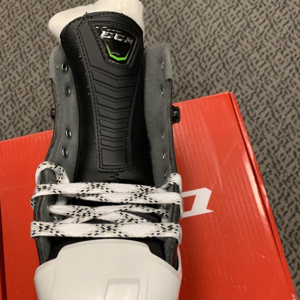 New RibCor 44K Hockey Goalie Skates Junior  Size 4