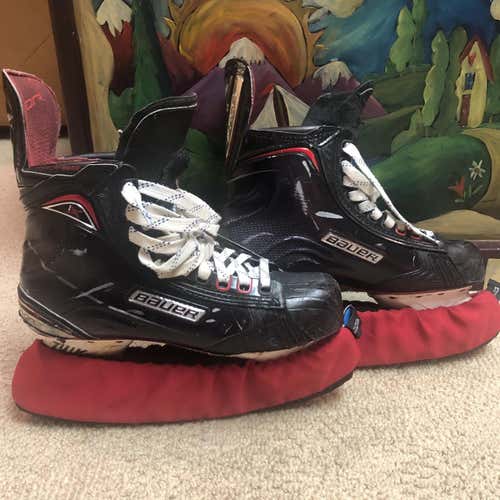 Vapor 1X Hockey Skates Senior Pro Stock Size 8.5