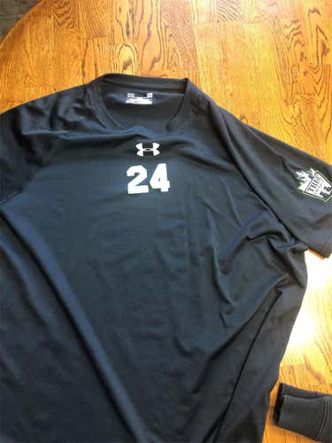 True Lacrosse Manitoba Black Shirt Size Large Like New