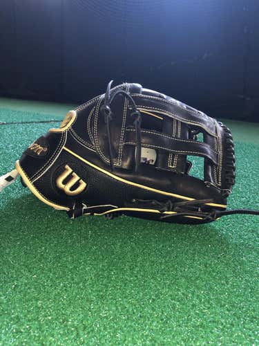 Brand New Wilson A2000 1799 12.75" Baseball Glove
