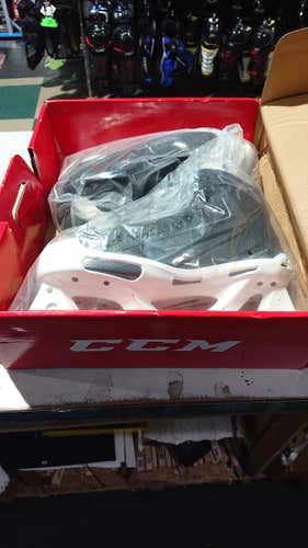 New CCM Ribcor 40K Hockey Goalie Skates Senior Size 10.5