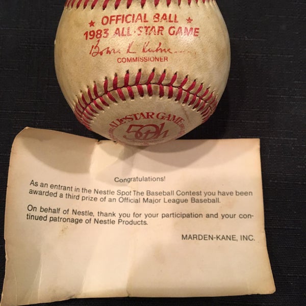 1983 CHICAGO WHITE SOX TEAM AUTOGRAPHED BALL. 1983 was a brea