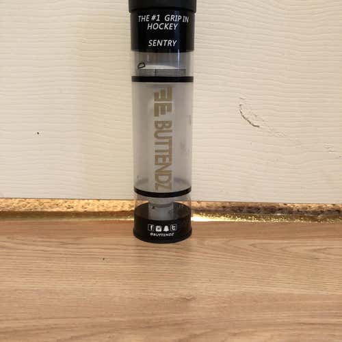 Brand New Buttendz Sentry Grip