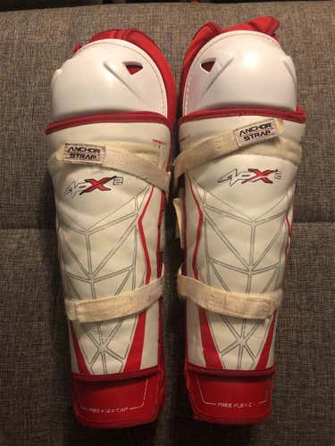 Vapor APX2 Shin Pads Senior