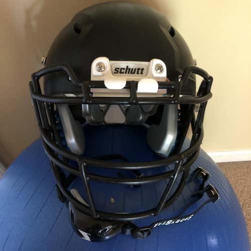 Schutt Air XP Pro VTD II (5-star Va Tech Rating) Helmet