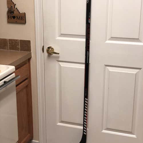 Covert QRE Pro Hockey Stick Righty Toe Senior Pro Stock