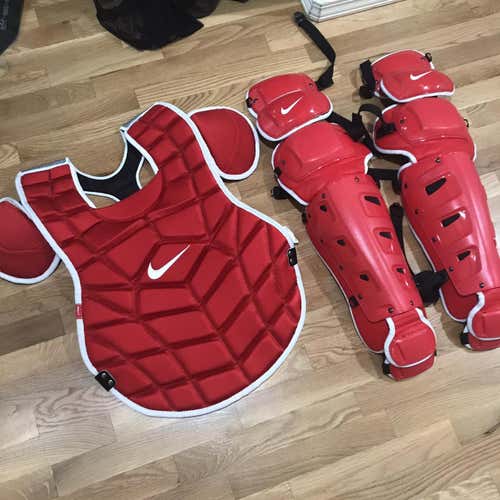 New Nike Catcher's Gear (Chest Protector and Leg Guards)