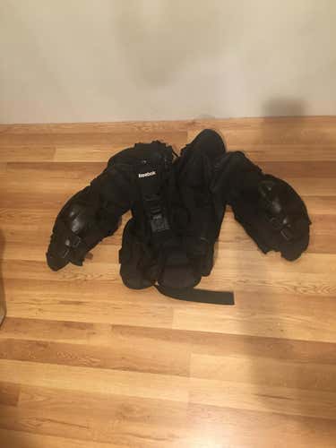 Reebok Reebok JR Pro Goalie Chest Protector Junior