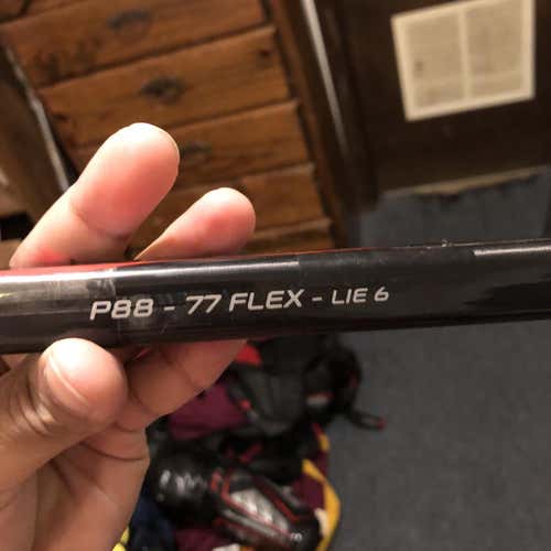New Fly Lite Hockey Stick Righty Mid Senior