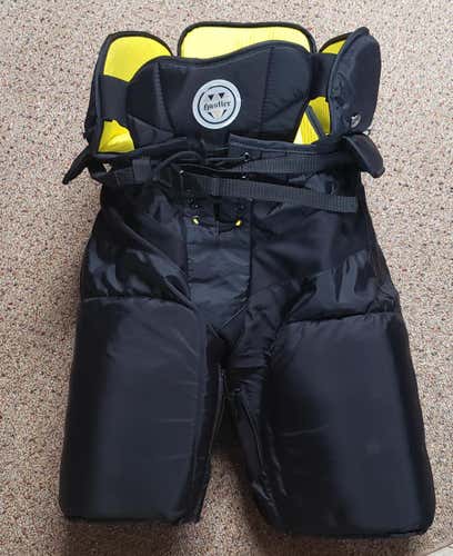 New Warrior Hustler Devils Hockey Pants Senior Pro Stock Medium MIC