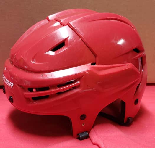 Used Red Bauer Re-AKT Helmet - Size Medium