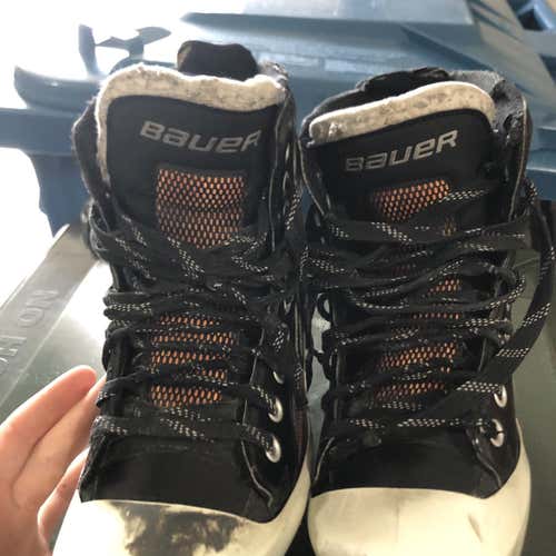 Bauer Hockey Goalie Skates Size 8
