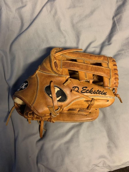 TPX Baseball Glove Adult David Eckstein Model (He Did Not Use In Game)