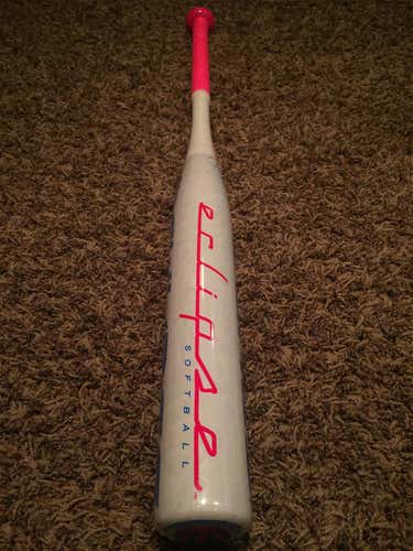 BRAND NEW IN WRAPPER!! 2018 Rawlings Eclipse Youth Fastpitch Softball Bat 29” 17oz (-12)
