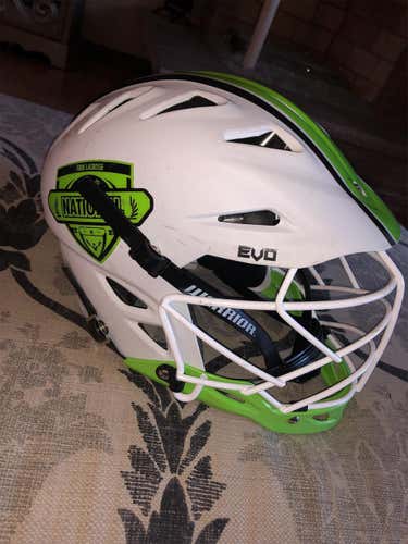 True Lacrosse National Helmet