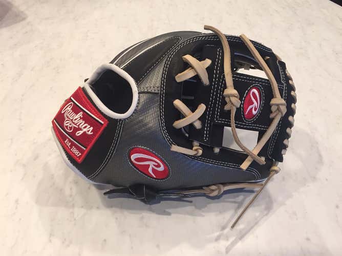 New Heart of the Hide Baseball Glove