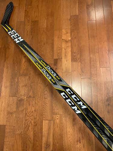 NEW (2 Pack) CCM Super Tacks 2.0 Hockey Stick RH P28 75 Flex Senior Pro Stock