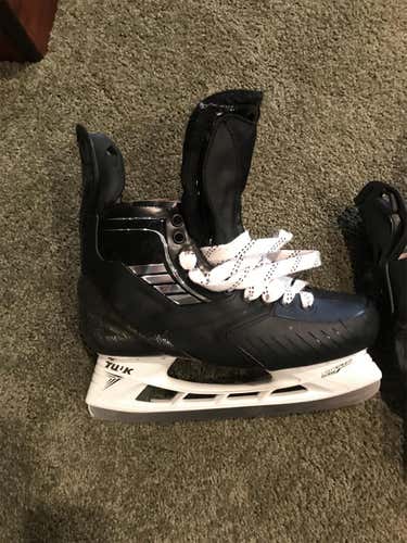 Pro Stock True (VH) Hockey Skates Size 9