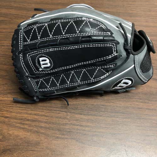 New Onyx Softball Glove (No Trades) OR BEST OFFER