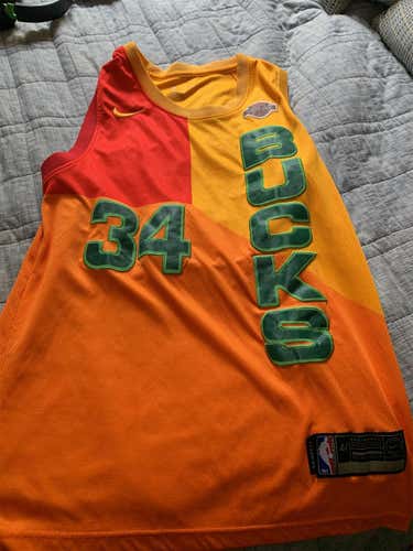 Giannis Antetokounmpo Jersey Bucks City Addition