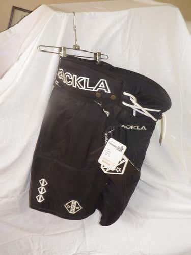 New Tackla 700 Junior Hockey Pants size 180