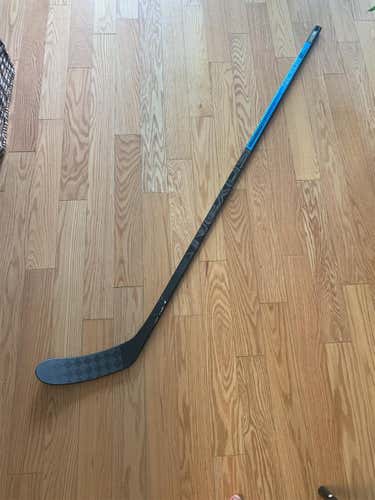 NEW- Bauer Nexus 1000 ‘dressed As A 2N Pro’