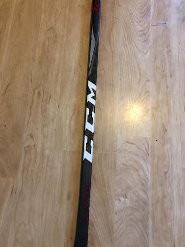 Jetspeed Pro Hockey Stick Righty Mid Intermediate