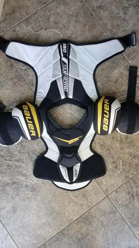 Bauer S150 Shoulder Pads Junior
