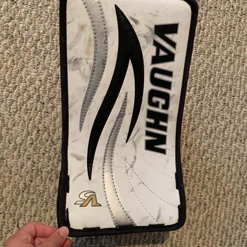 Velocity V5 Goalie Blocker Regular Junior