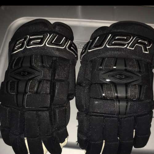 Used Bauer Nexus Pro 15” Gloves