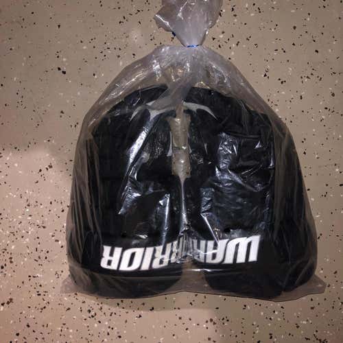 NEW Warrior BULLY Gloves Senior 14