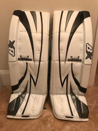 Brian's Focus 35 + 1" Goalie Senior Leg Pads - Used 4hrs on Ice