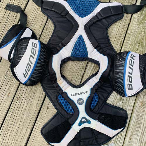 Nexus 1000 Shoulder Pads Senior