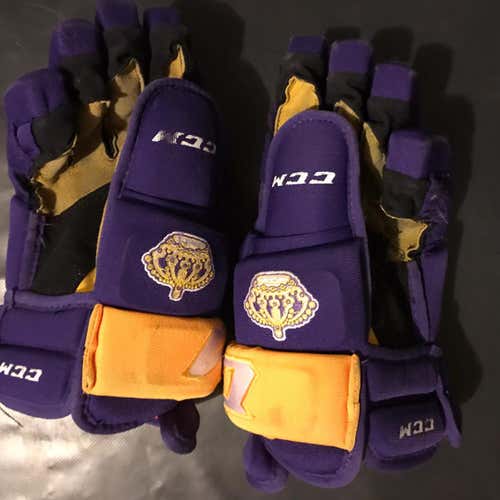 CCM Gloves Senior