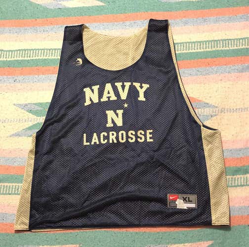 Nike Navy Lacrosse Pinnie