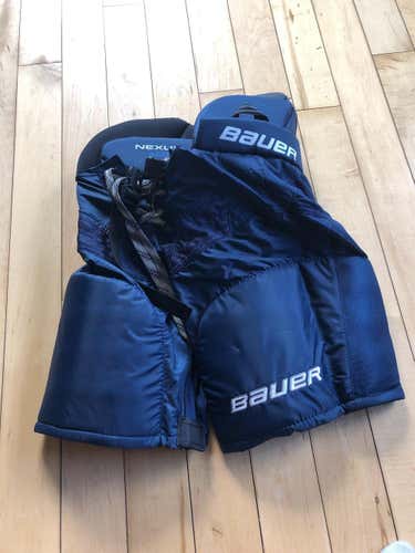 New Nexus 600 Hockey Pants Junior