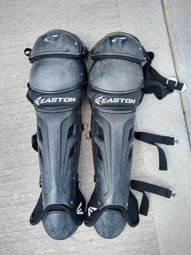 Easton Catcher's Leg Guard Intermediate