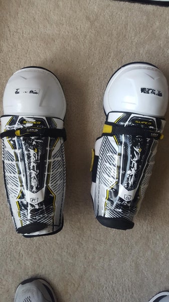 CCM Super Tacks Shin Pads Youth