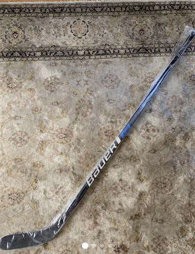 New Bauer Blue Supreme 2S Pro Hockey Stick Righty Senior p88 curve 87 Flex