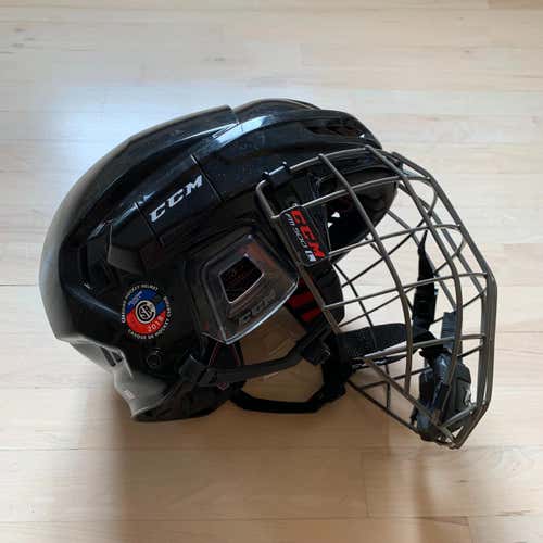 CCM FL 500 Helmet w/ Cage