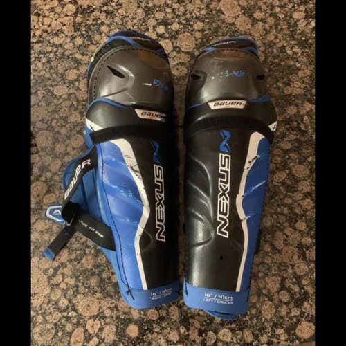 Nexus 2N Shin Pads Senior Pro Stock