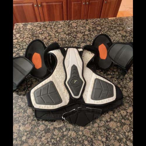 Supertacks Shoulder Pads Senior Pro Stock