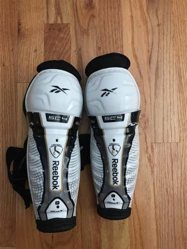Reebok Sydney Crosby 4 Youth 9” Shin pads